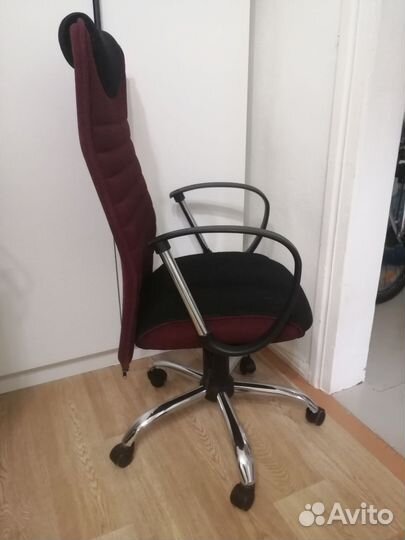 Компьютерное кресло стул