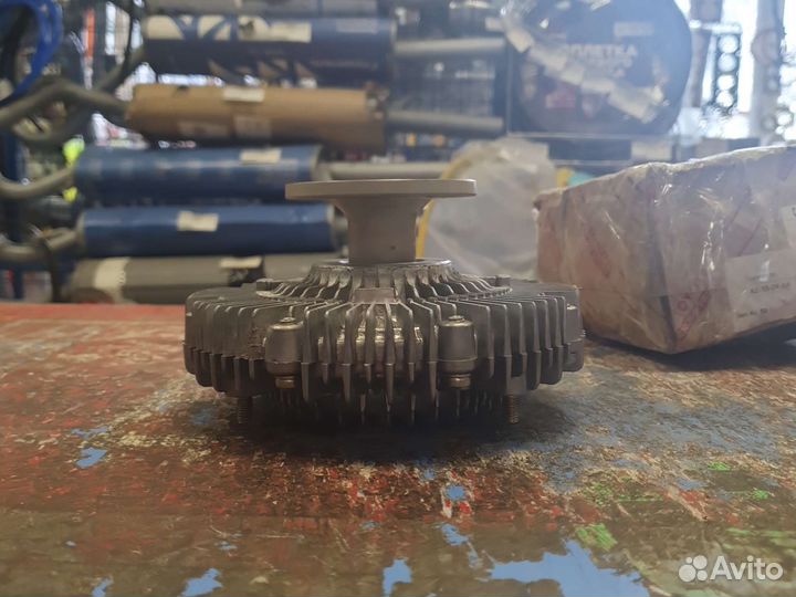 Вискомуфта оригинальная Toyota Land Cruiser 1HD-T