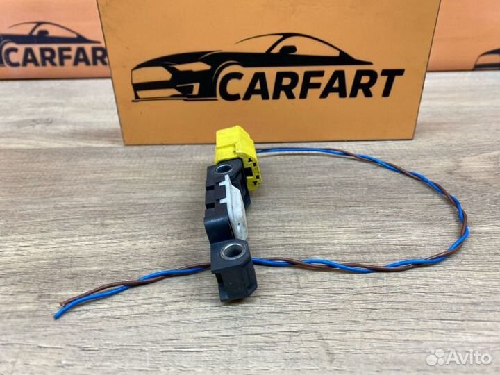 Датчик удара Volkswagen Touareg 7L BAC 2006