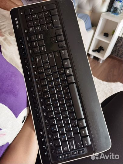 Беспроводные клавиатура и мышка Microsoft