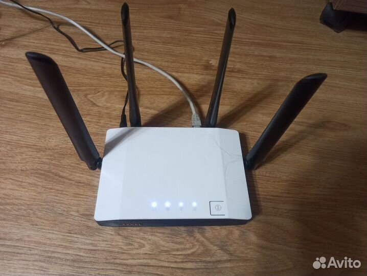 Wifi роутер Zyxel NBG6604