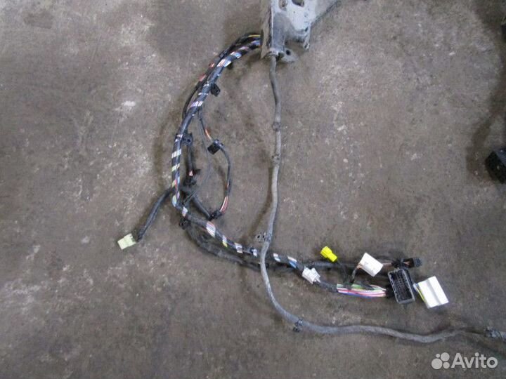 Проводка подкапотная правая Hyundai Elantra 2006-2