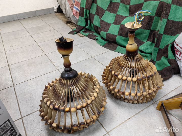 Продал люстры