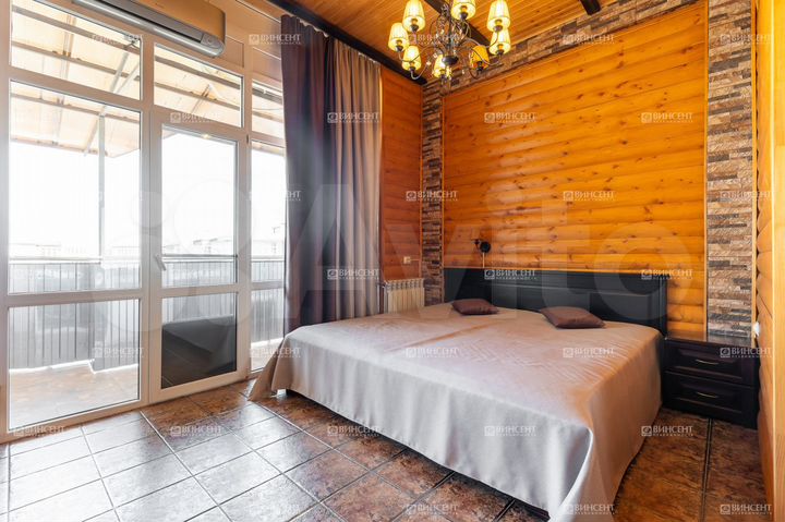 5-к. квартира, 168 м², 9/10 эт.