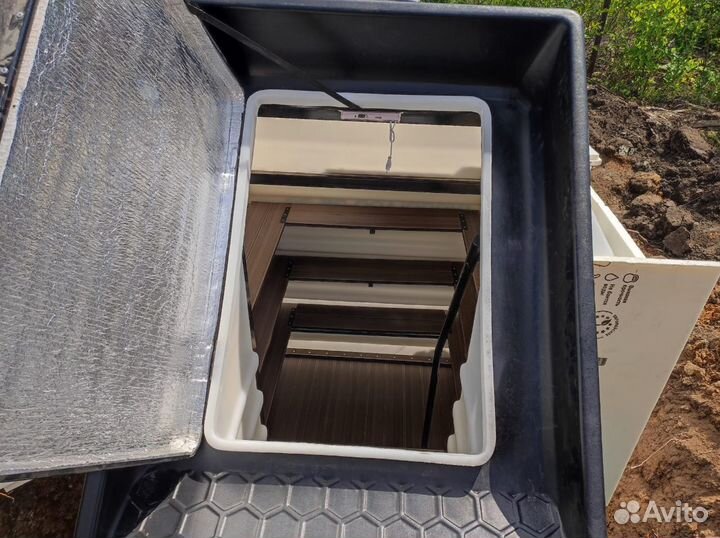 Пластик погреб