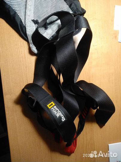 Обвязка альпинистская