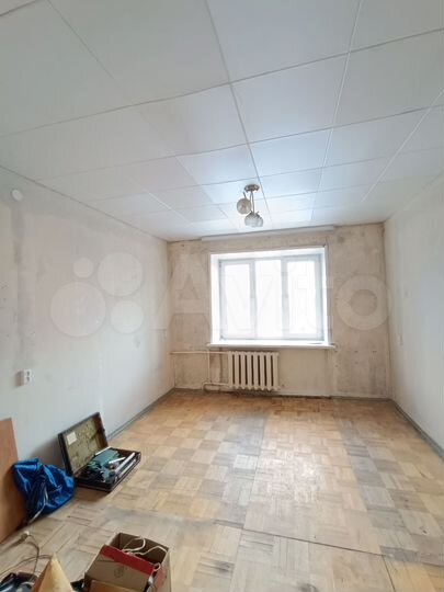 Комната 13 м² в 1-к., 5/5 эт.