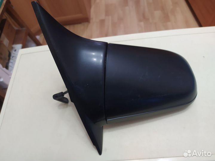 Зеркало правое боковое Opel Omega A