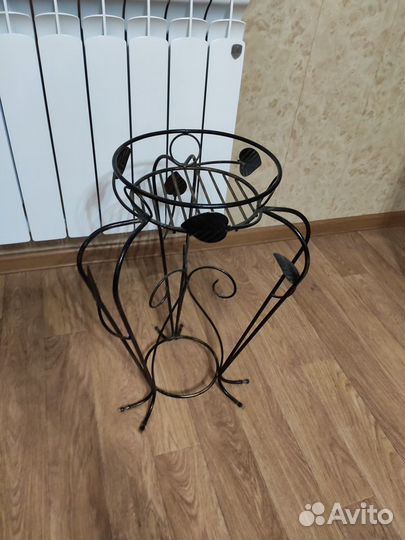 Подставка для цветов