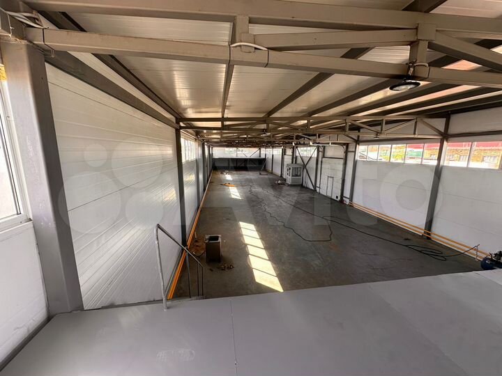 Склад, 790 м²