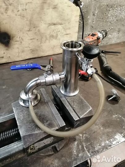 Узел отбора по жидкости