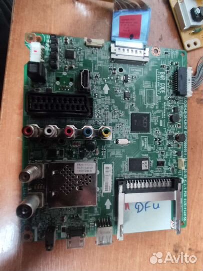 Блок питания и майн LG 32LB563V