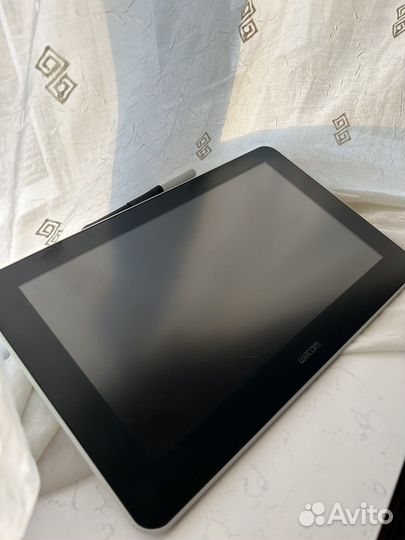 Графический планшет wacom one