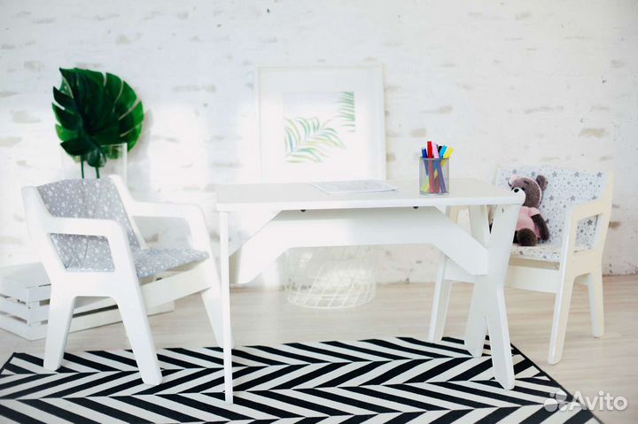 Детский стул и стол Комплект