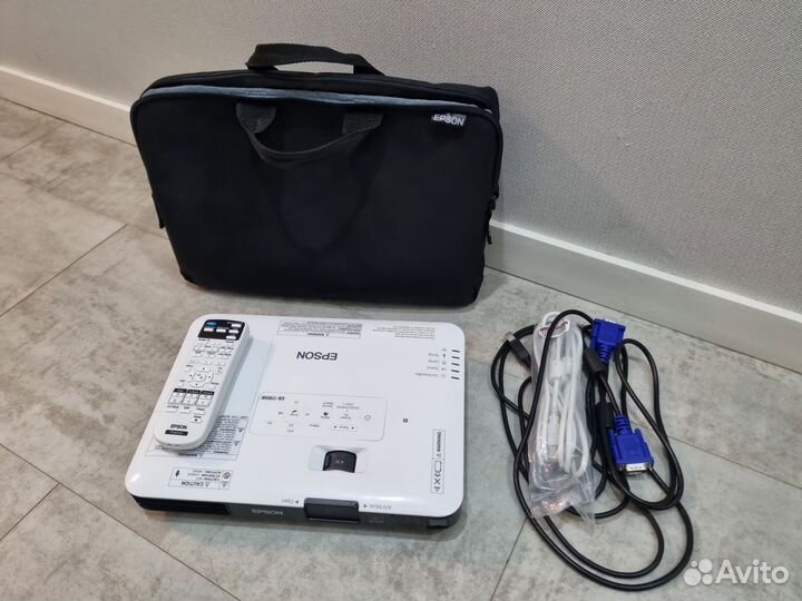 Проектор Epson EB-1785W