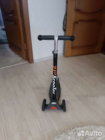 Самокат 21st scooter