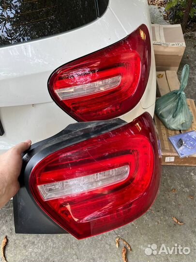 Фара задняя правая Оригинал Mercedes W176