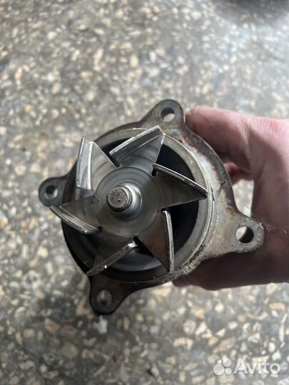 Помпа range rover sport L320 368 DT ренж ровер