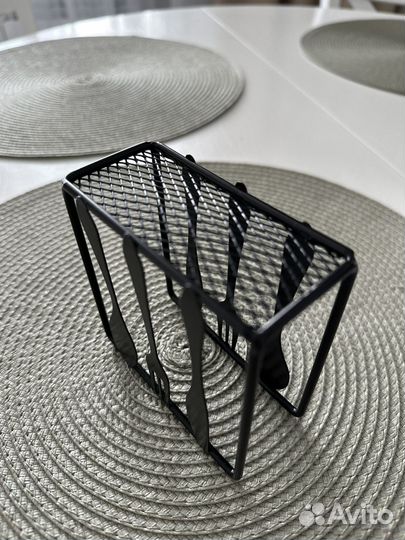 Салфетница металлическая