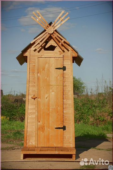 Уличный туалет деревянный TOP225
