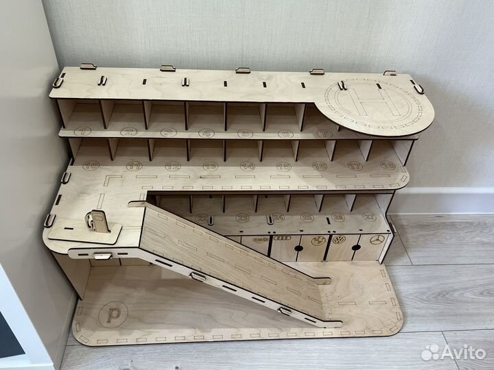 Парковка для машинок