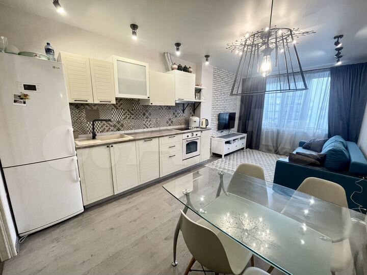 3-к. квартира, 80 м², 16/17 эт.