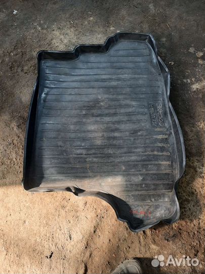 Hyundai solaris коврик багажника