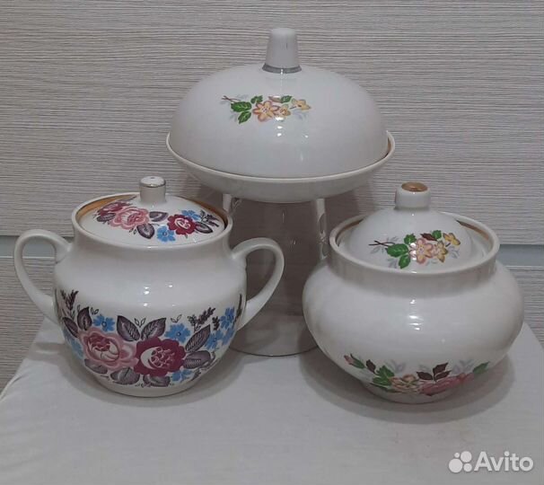 Маслёнка и 2 сахарницы С С С Р