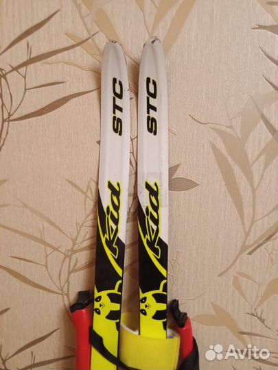 Комплект беговых лыж с ботинками и палками