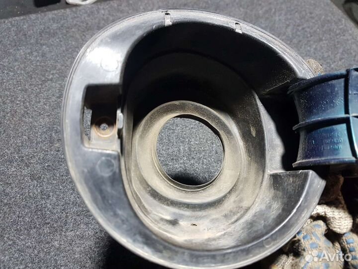 Лючок бензобака Skoda Octavia tour a4 хетчбек