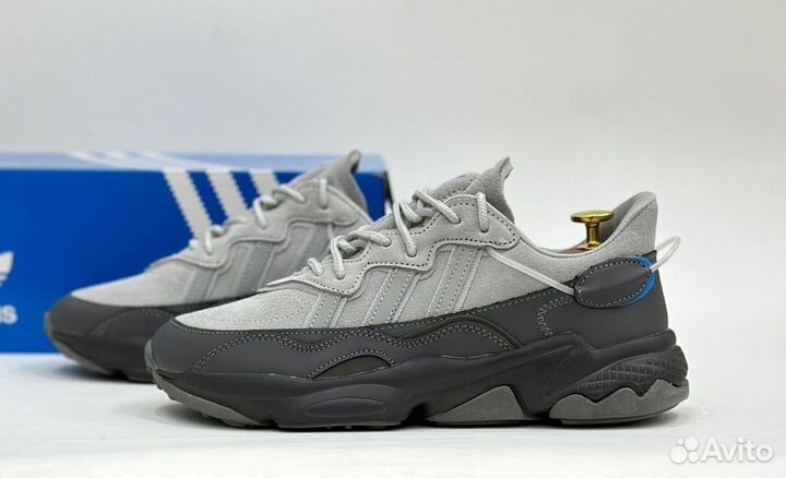 Кроссовки Adidas ozweego