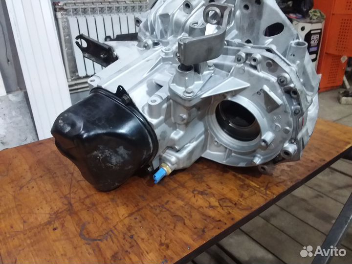 Коробка передач Renault Logan