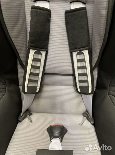Автокресло Audi 9-18 кг romer duo ECE R44/04