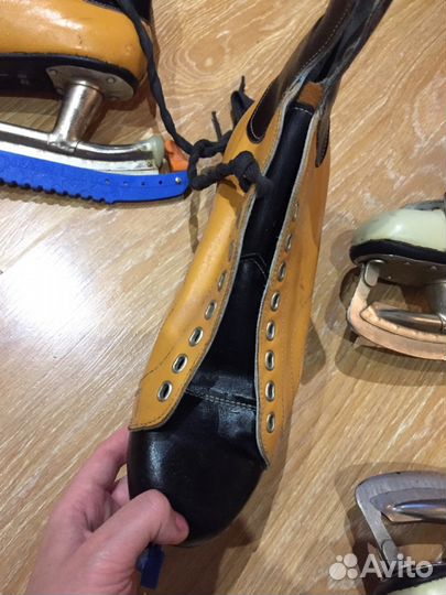 Коньки хоккейные