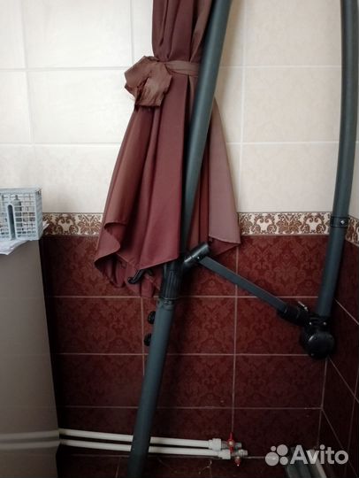 Зонт садовый на подставке