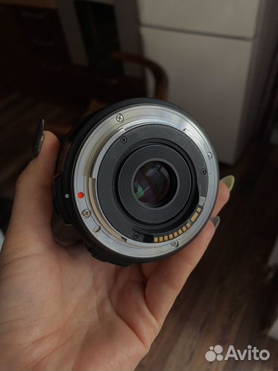 Объектив Sigma AF 18-50mm F2.8-4.5