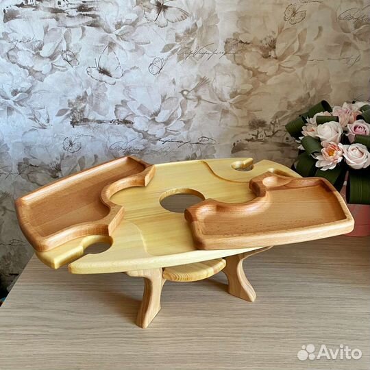 Винный столик (менажница в комплекте)