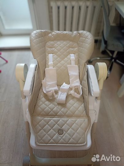 Стульчик для кормления happy baby