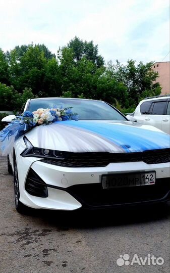 Свадебные украшения на машину