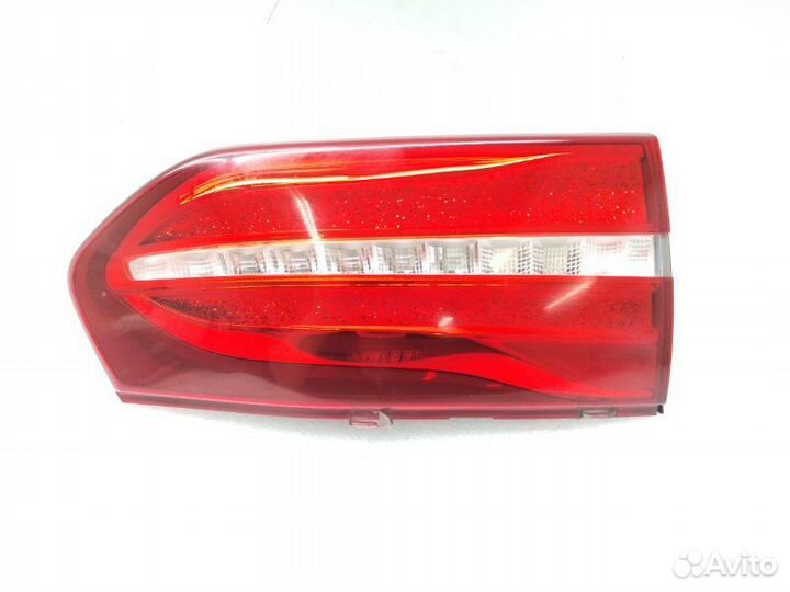 Фонарь крышки багажника (внутренний) задний левый