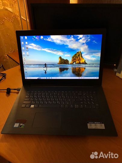 Lenovo 330-17ich i5-8300H 20Gb/1Tb GTX 1050 4gb