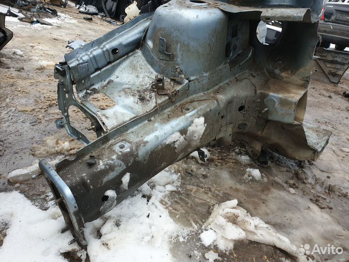 Лонжерон передний правый четверть Ford Focus 2 ff2