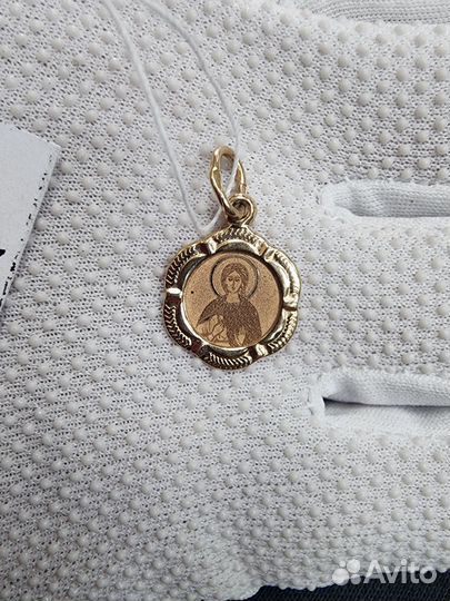 Золотая иконка подвеска