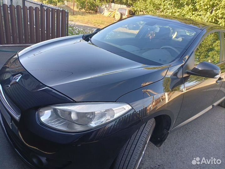 Renault Fluence 1.6 AT, 2011, 157 000 км