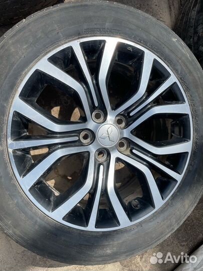 Комплект колес R18 Mitsubishi Outlander III