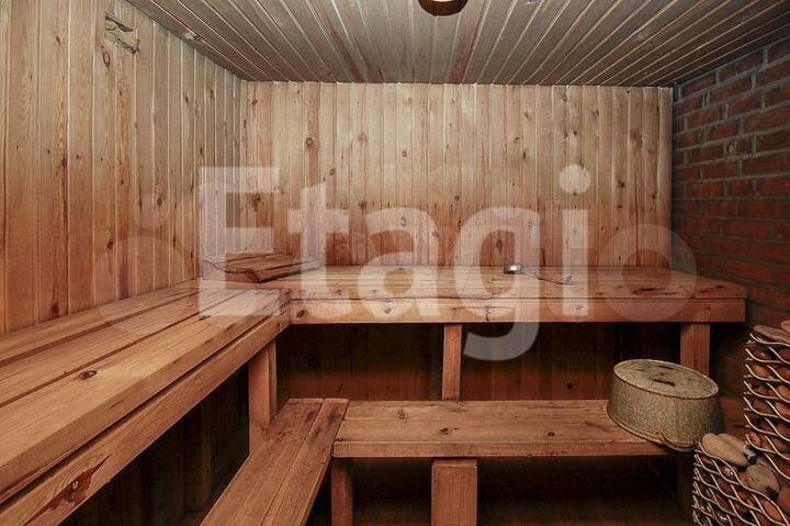 Дача 30 м² на участке 9 сот.