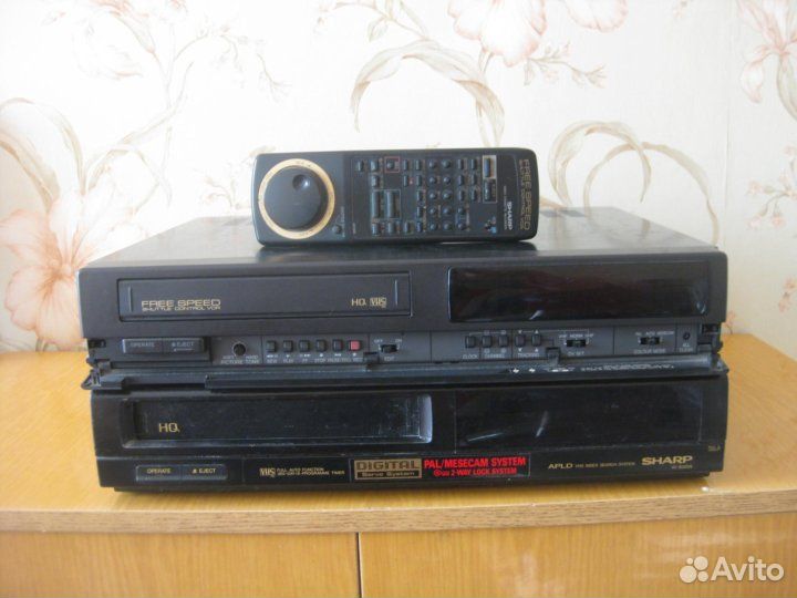 Млеко и мед - Ваши навеки - VHS stock