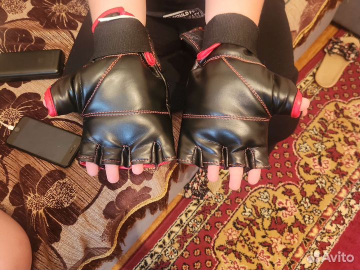 Перчатки для мма