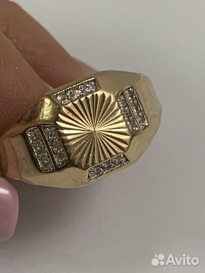 Золотое кольцо мужское печатка