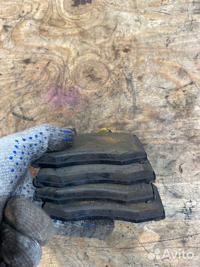 Тормозные колодки переднее Mercedes-Benz S-Class